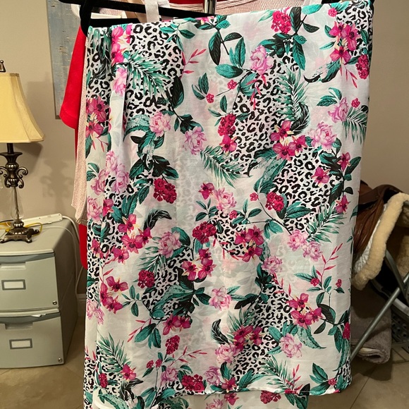 torrid Swim Torrid Bathing Suit Tankini Top Matching Cover Up Skirt